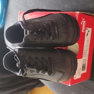 Puma toddler size 4 sneakers